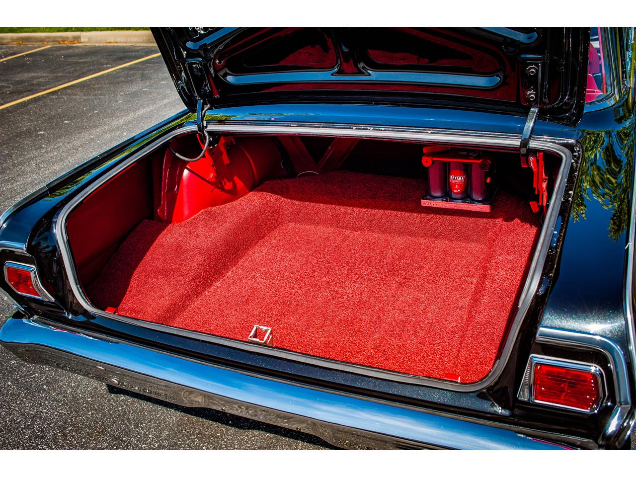 Chevrolet-Nova-1965-Metallic-Black-Red-17