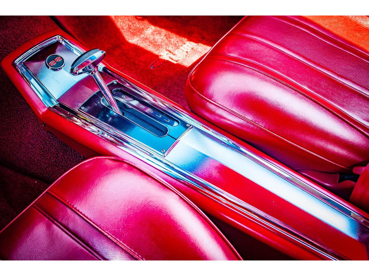 Chevrolet-Nova-1965-Metallic-Black-Red-20