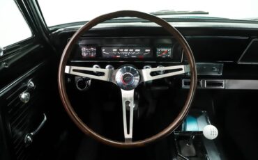 Chevrolet-Nova-1966-Artesian-Turquoise-Black-16