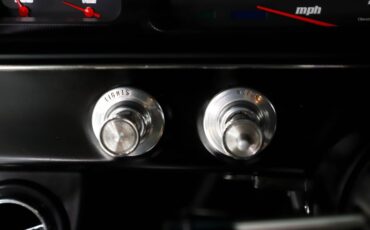 Chevrolet-Nova-1966-Artesian-Turquoise-Black-19
