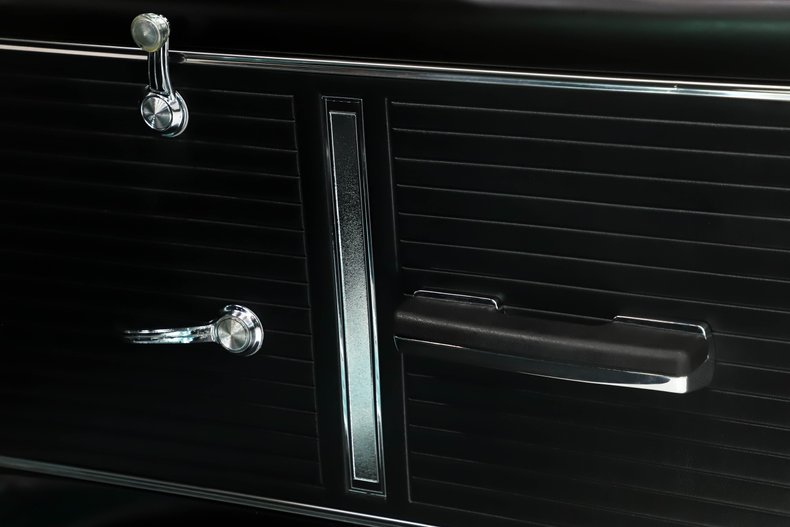 Chevrolet-Nova-1966-Artesian-Turquoise-Black-30