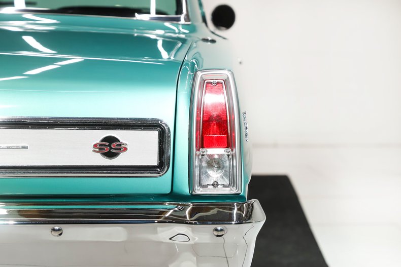 Chevrolet-Nova-1966-Artesian-Turquoise-Black-38