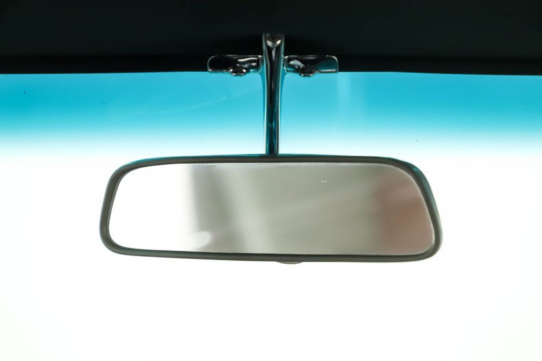 Chevrolet-Nova-1966-Artesian-Turquoise-Black-47
