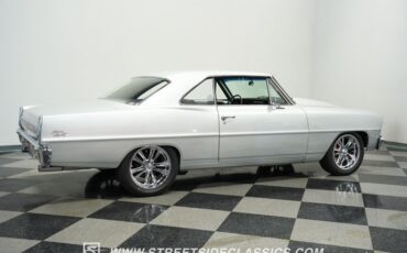 Chevrolet-Nova-1966-Silver-Black-10