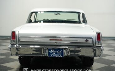 Chevrolet-Nova-1966-Silver-Black-25