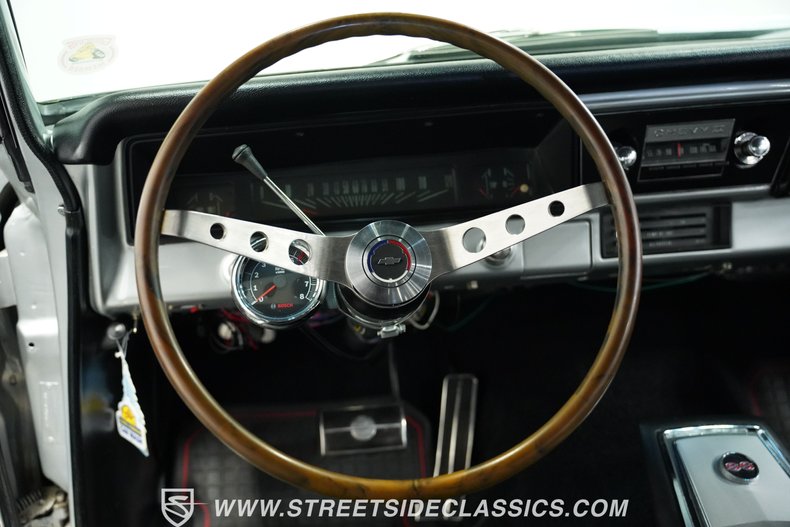 Chevrolet-Nova-1966-Silver-Black-49