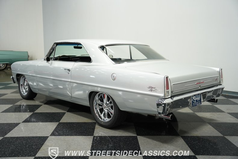 Chevrolet-Nova-1966-Silver-Black-7