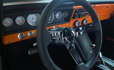Chevrolet-Nova-1966-Tangelo-Pearl-Orange-Black-17