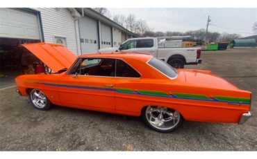 Chevrolet-Nova-1966-Tangelo-Pearl-Orange-Black