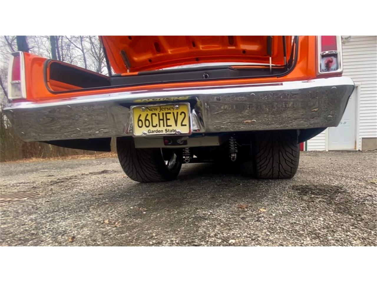 Chevrolet-Nova-1966-Tangelo-Pearl-Orange-Black-8