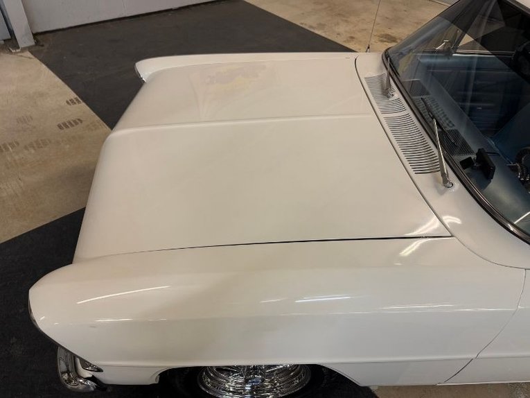 Chevrolet-Nova-1966-White-Blue-17