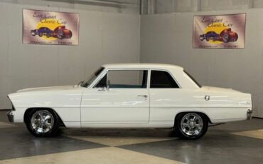 Chevrolet-Nova-1966-White-Blue
