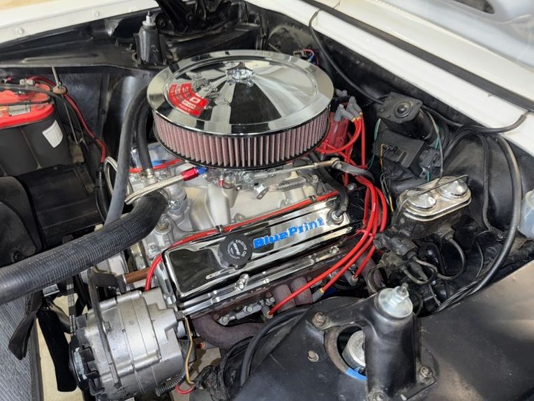 Chevrolet-Nova-1966-White-Blue-43