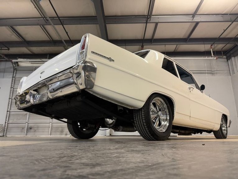 Chevrolet-Nova-1966-White-Blue-8