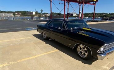 Chevrolet-Nova-1967-Black-Buckskin-1