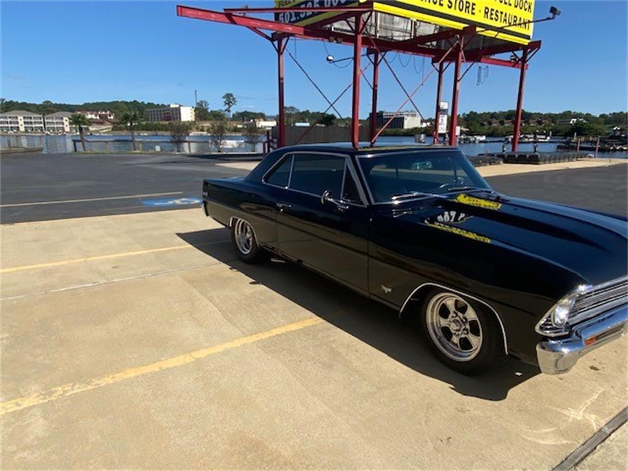 Chevrolet-Nova-1967-Black-Buckskin-1