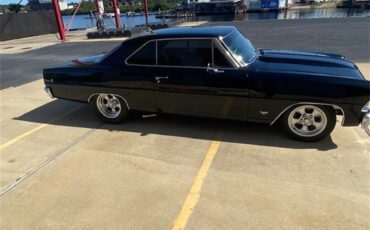Chevrolet-Nova-1967-Black-Buckskin-10
