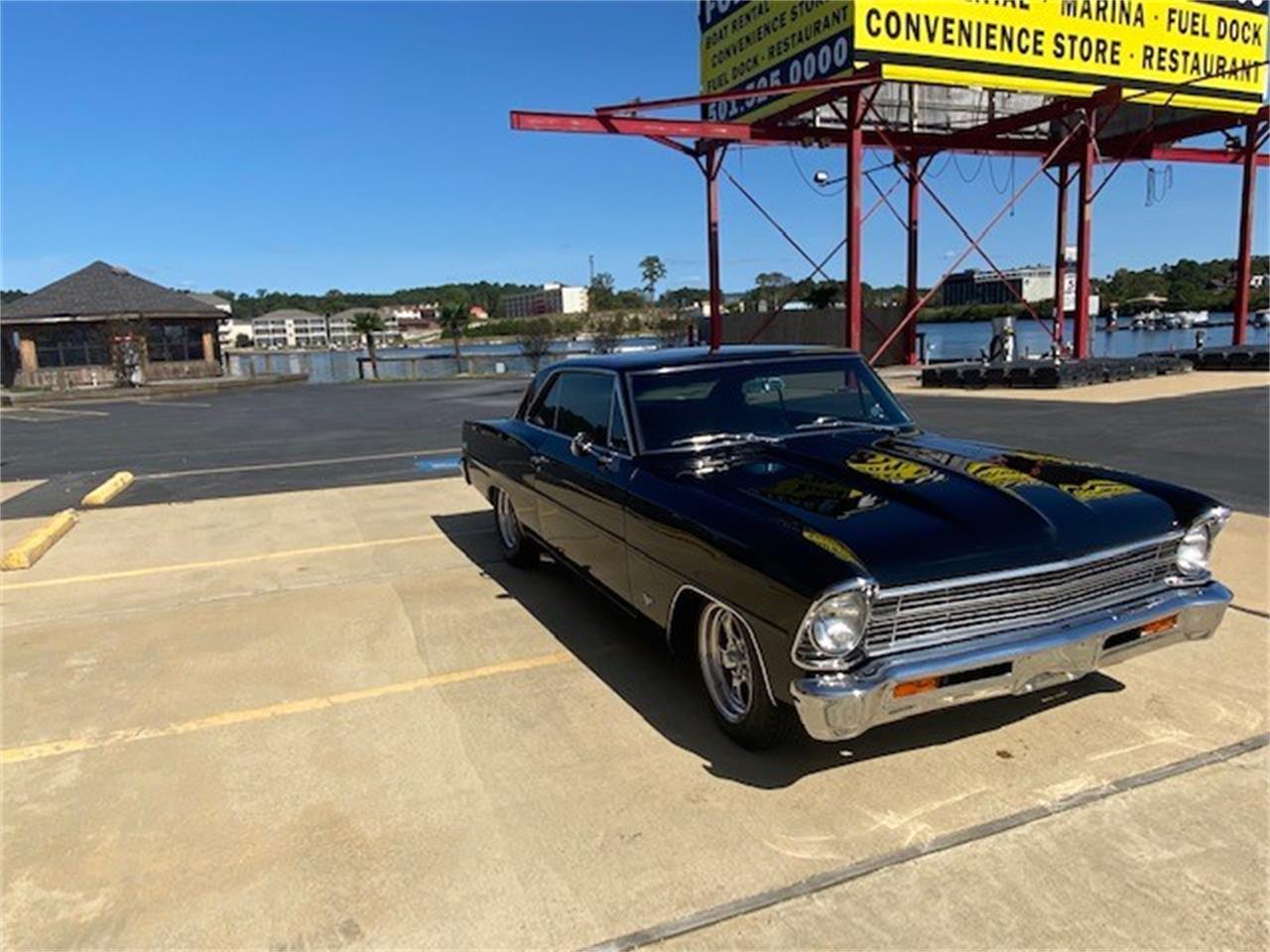 Chevrolet-Nova-1967-Black-Buckskin-12