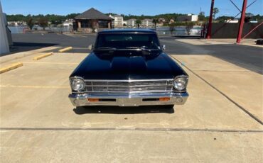 Chevrolet-Nova-1967-Black-Buckskin-14