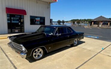 Chevrolet-Nova-1967-Black-Buckskin-15