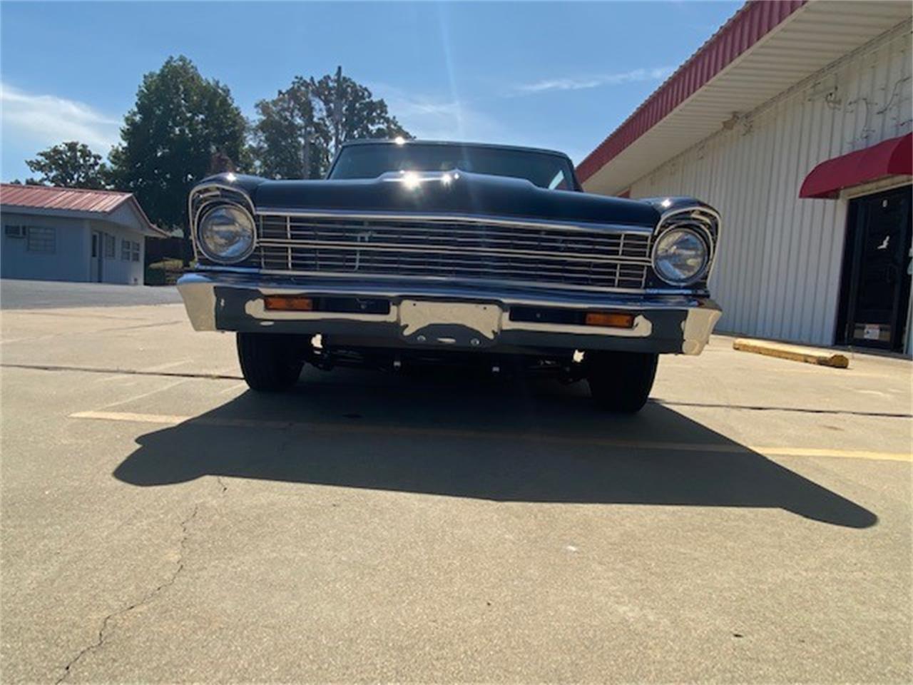 Chevrolet-Nova-1967-Black-Buckskin-30