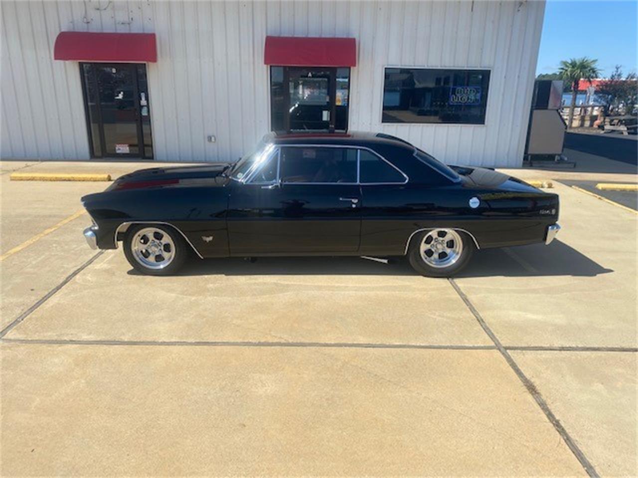 Chevrolet-Nova-1967-Black-Buckskin-33