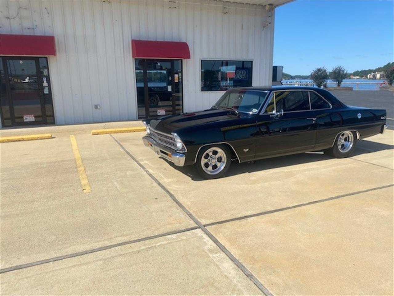 Chevrolet-Nova-1967-Black-Buckskin-39