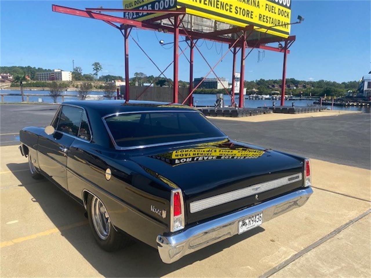 Chevrolet-Nova-1967-Black-Buckskin-48