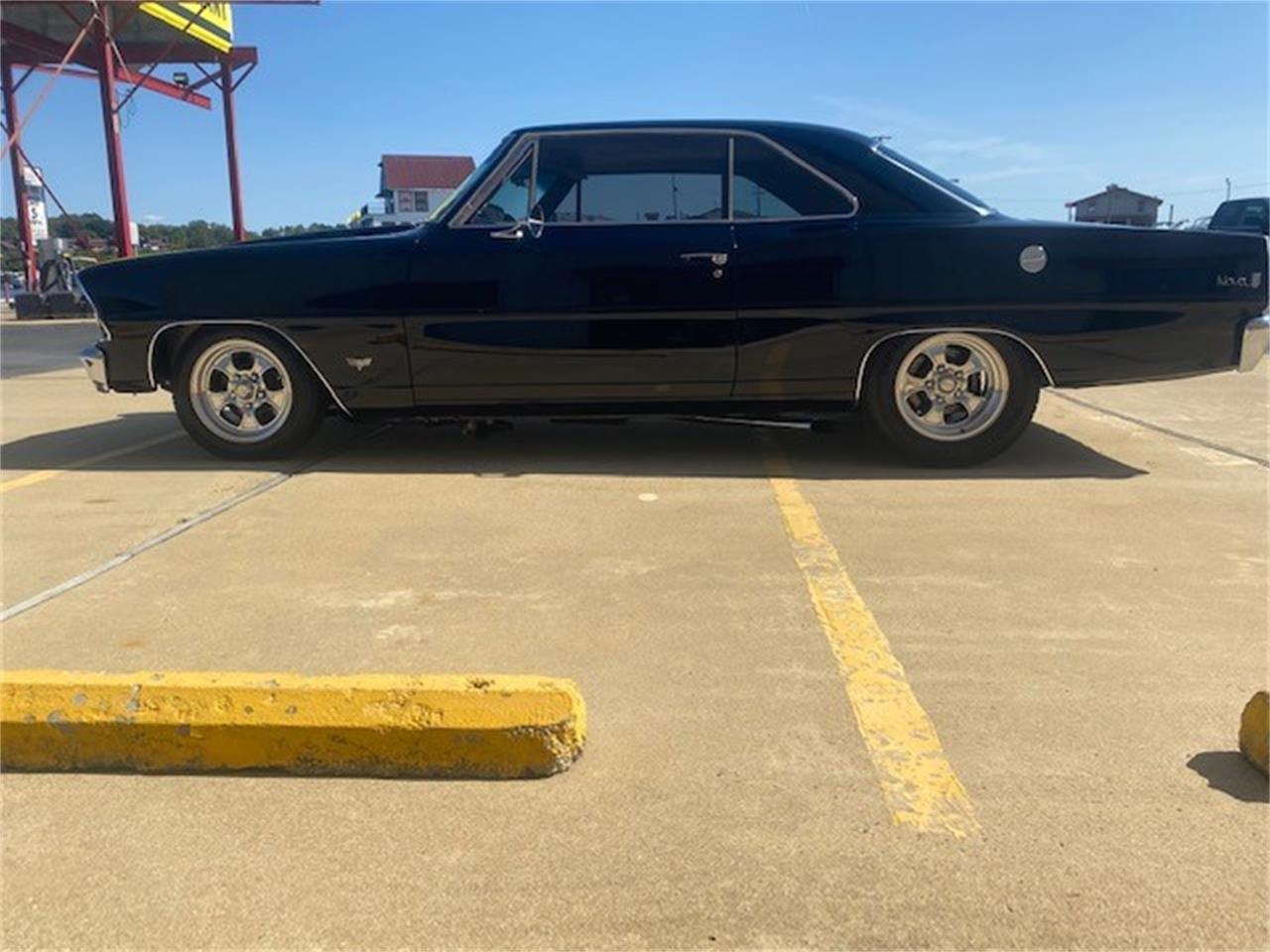 Chevrolet-Nova-1967-Black-Buckskin-81