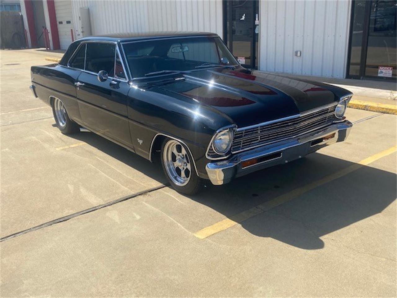 Chevrolet-Nova-1967-Black-Buckskin-82