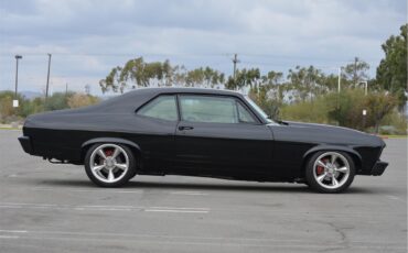 Chevrolet-Nova-1968-Black-Black-6