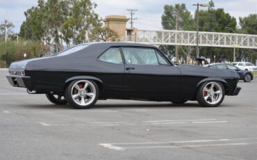 Chevrolet-Nova-1968-Black-Black-7