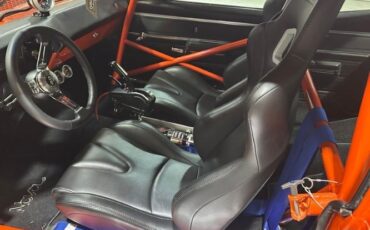 Chevrolet-Nova-1968-Hugger-Orange-Black-22