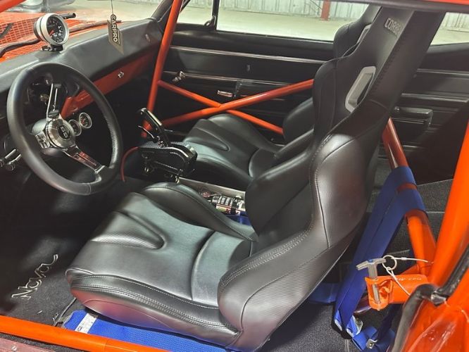 Chevrolet-Nova-1968-Hugger-Orange-Black-22