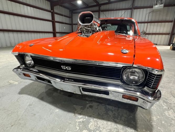 Chevrolet-Nova-1968-Hugger-Orange-Black-9