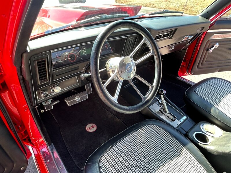 Chevrolet-Nova-1969-Red-Black-37