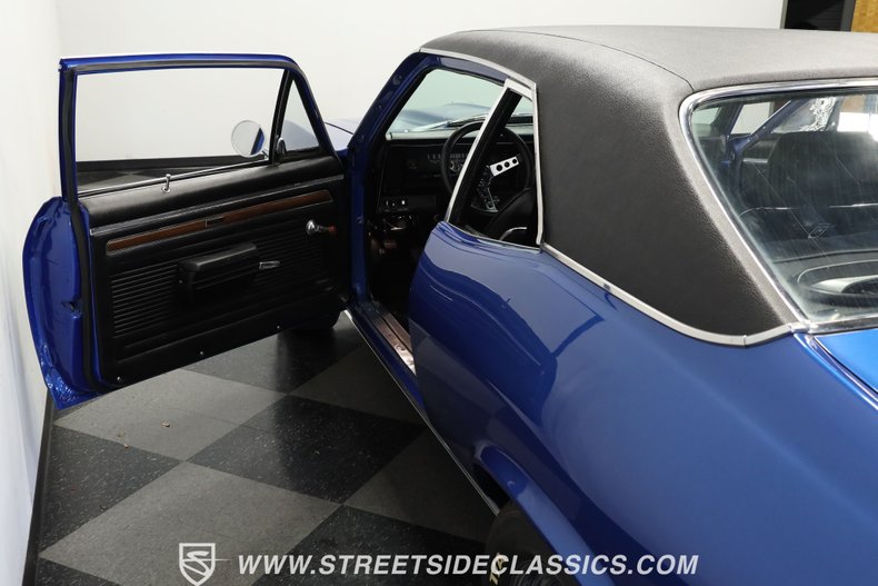 Chevrolet-Nova-1970-Cobalt-Blue-Metallic-Black-10