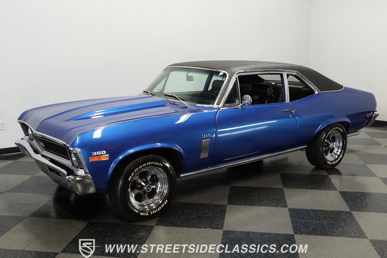 Chevrolet-Nova-1970-Cobalt-Blue-Metallic-Black-4