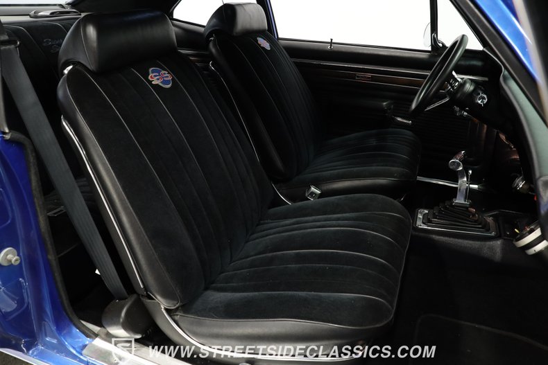 Chevrolet-Nova-1970-Cobalt-Blue-Metallic-Black-42
