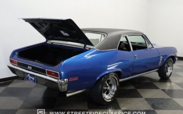 Chevrolet-Nova-1970-Cobalt-Blue-Metallic-Black-49