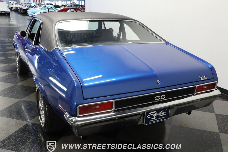 Chevrolet-Nova-1970-Cobalt-Blue-Metallic-Black-6