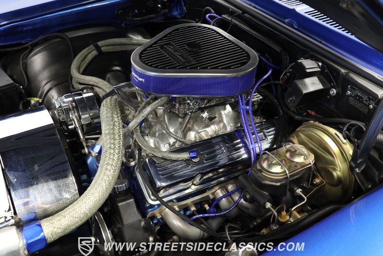 Chevrolet-Nova-1970-Cobalt-Blue-Metallic-Black-8