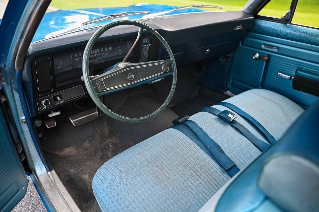 Chevrolet-Nova-1970-Coupe-2