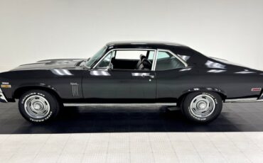 Chevrolet-Nova-1970-Tuxedo-Black-Black