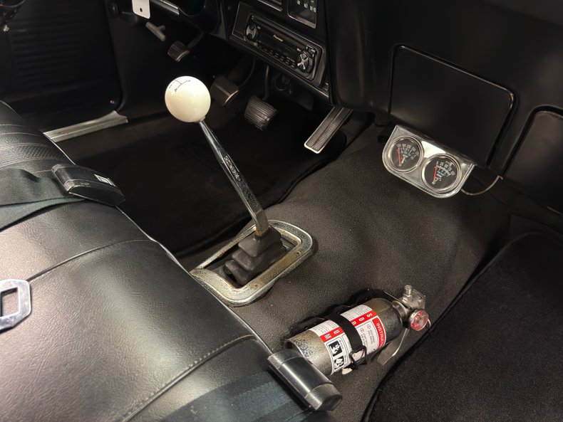 Chevrolet-Nova-1970-Tuxedo-Black-Black-48