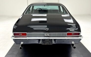 Chevrolet-Nova-1970-Tuxedo-Black-Black-6