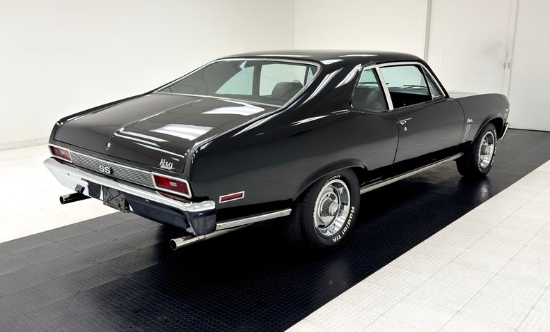 Chevrolet-Nova-1970-Tuxedo-Black-Black-7