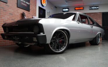 Chevrolet-Nova-1971-Coupe-2