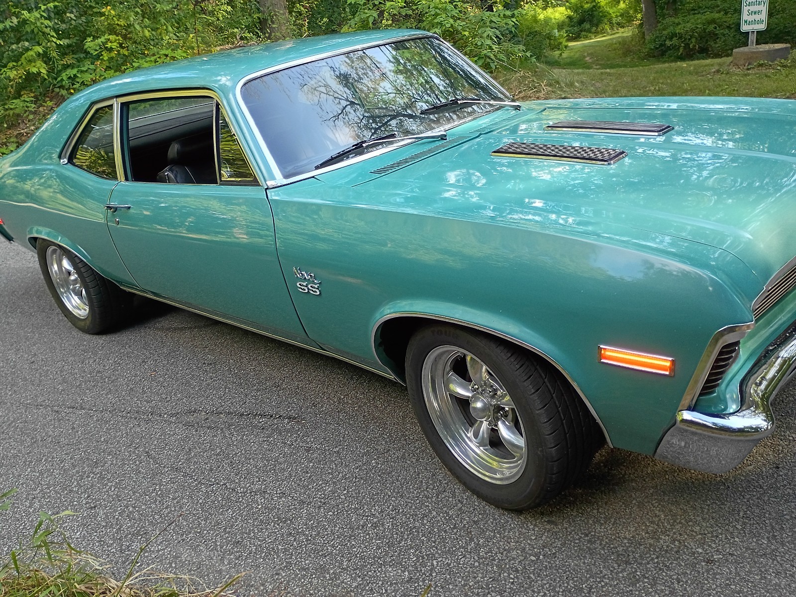 Chevrolet-Nova-1972-3