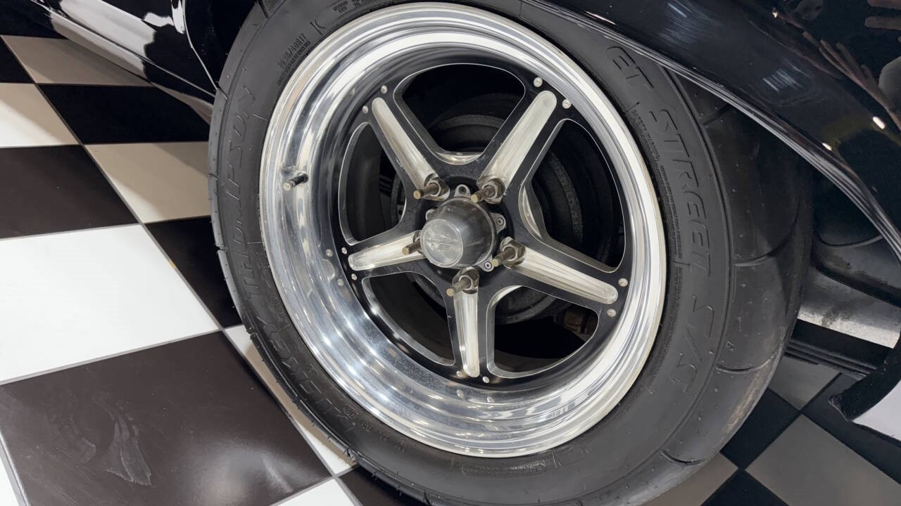 Chevrolet-Nova-1972-Coupe-13